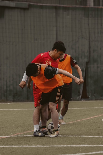 耳曼联手奉