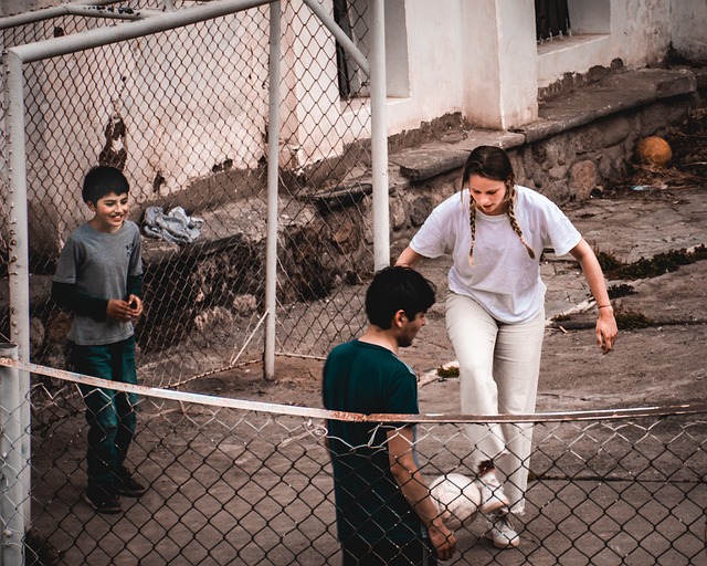 隊友從左路 隊友從左路